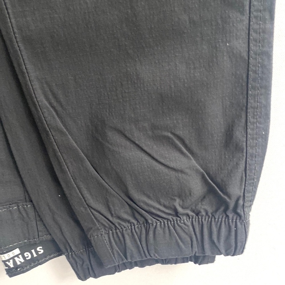 (B51) Levi’s Signature Men’s Joggers Black Flex Light Weight Gold Edition, Sz 34 - Picture 6 of 12